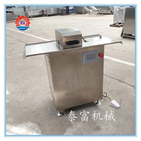 全自动中国台湾烤肠扎线机