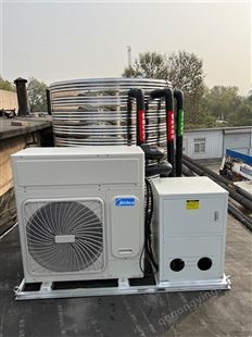 美的空气能热水机一体式设计工厂化集成水泵控制柜安装简便更耐用