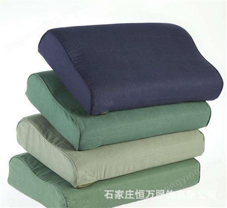 恒万服饰 军训学生学校 硬质棉高低枕头 户外拉练棉枕