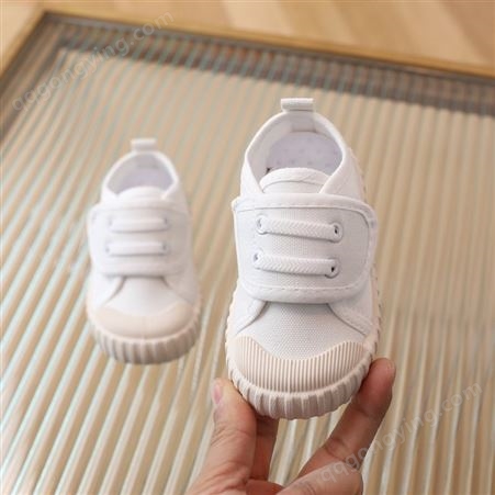 夏季儿童帆布鞋一脚蹬幼儿园低帮方口白色宝宝纯色透气软底外贸鞋